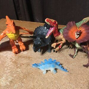 LOT OF 5 DINOSAUR FIGURES JURASSIC WORLD VELOIRAPTOR ECHO FISHER P PTERODACTYL